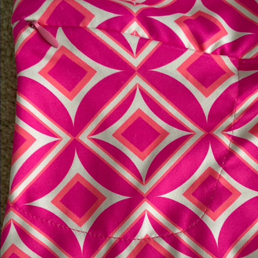 Lulu-B Geometric Pink Skort-Excellent condition - Picture 8 of 12